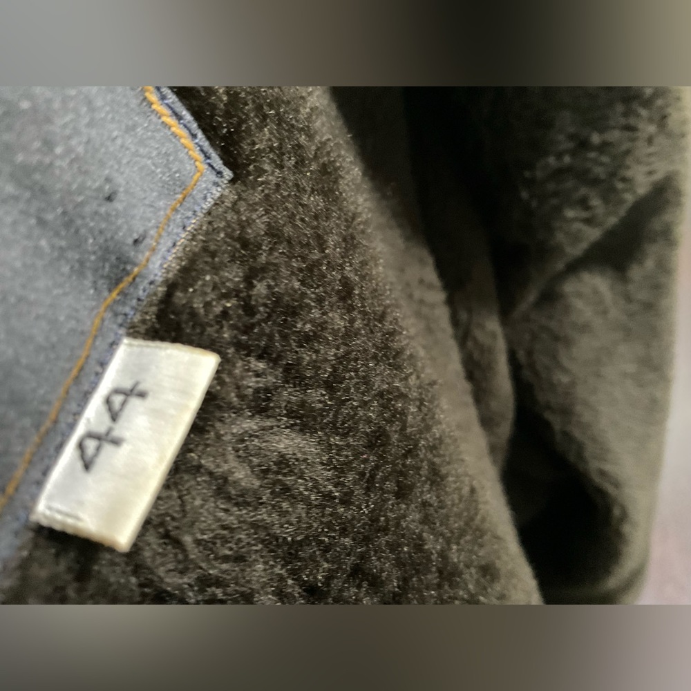 Coat - Picture 6 of 6